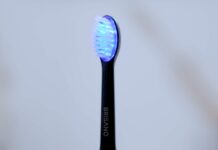 Jak wybrać dobrą elektryczną szczoteczkę do zębów?